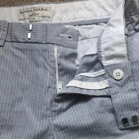 Banana Republic blue striped shorts - Picture 3 of 5